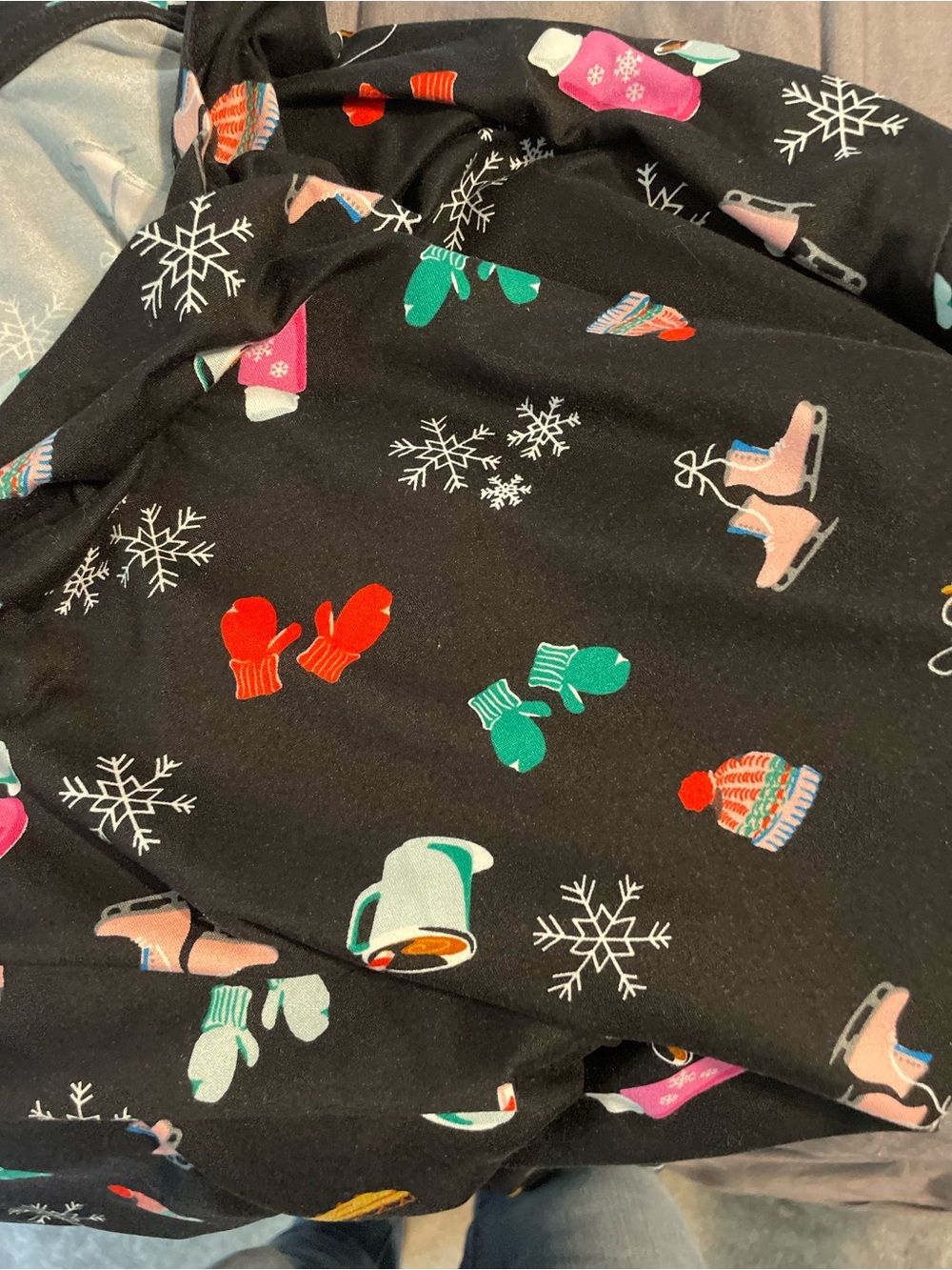 Plus Size Black Holiday Print Pajama Set - 0997 - Picture 4 of 4